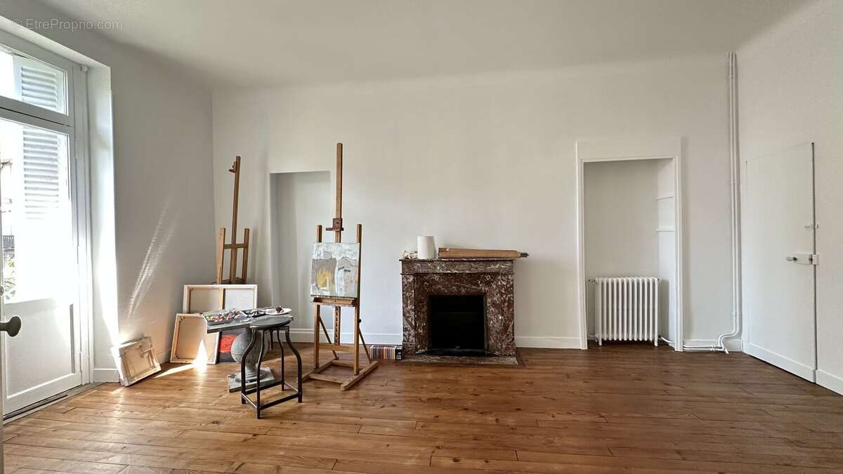 Maison de caractere de type t8 de 290 m2 sur une parcelle de 820 m2 - photo 14