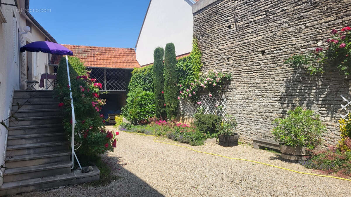 Maison à BEAUNE