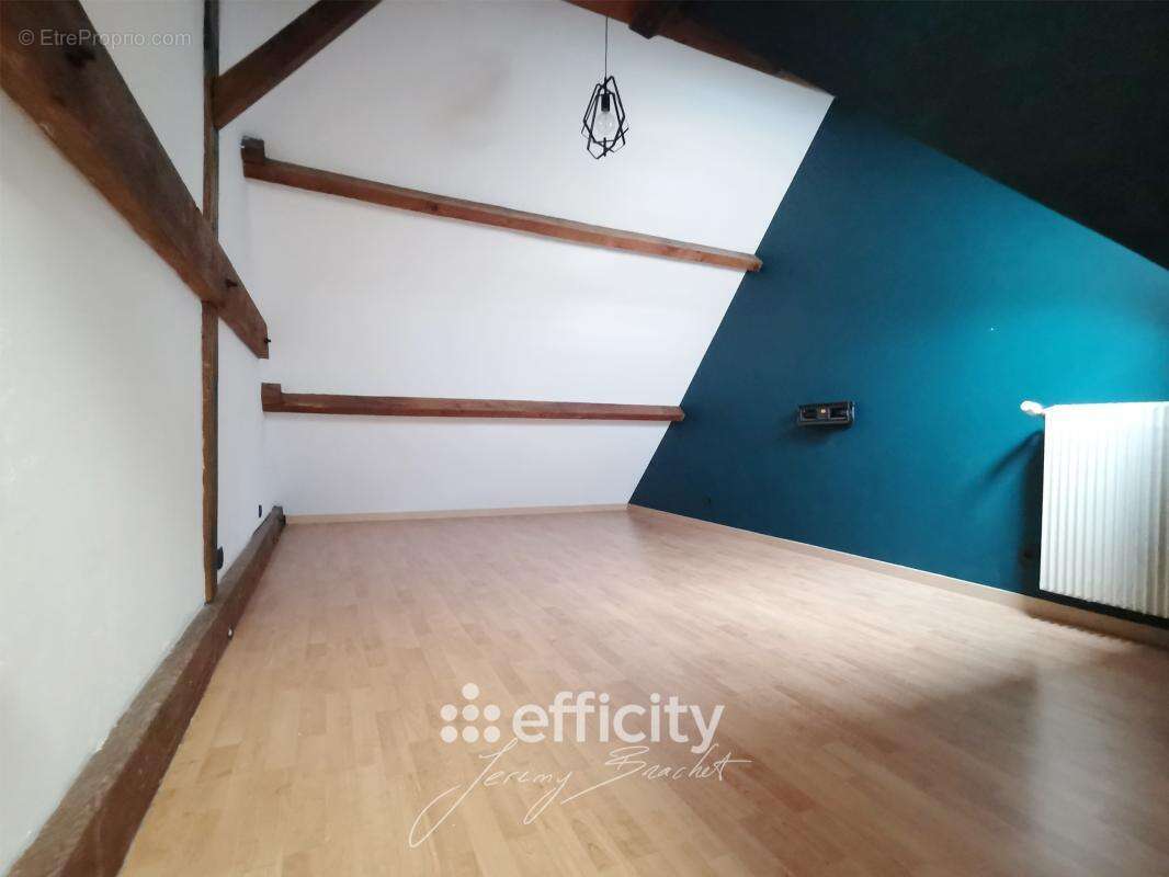 Maison 165 m² à Niort  - photo 9