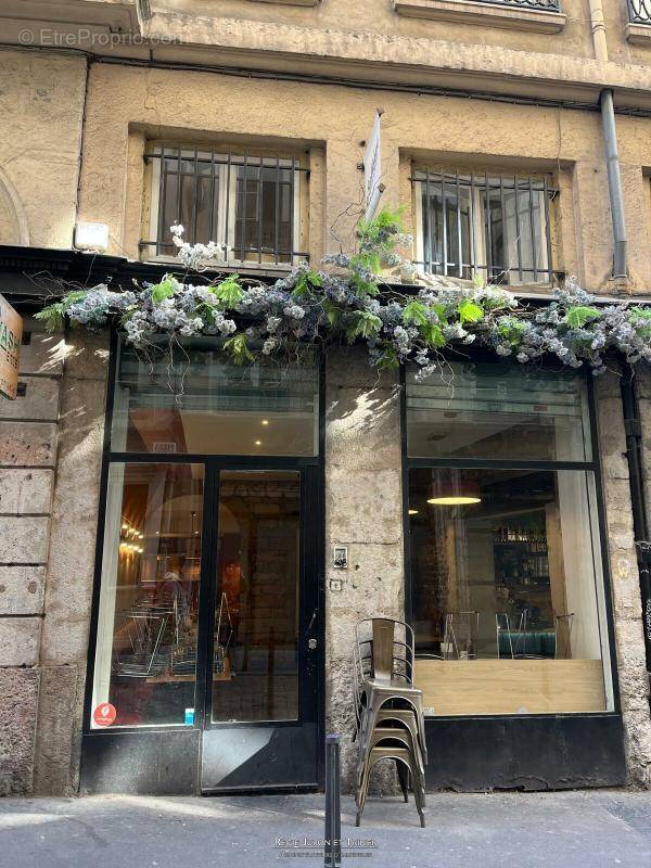Commerce à LYON-1E