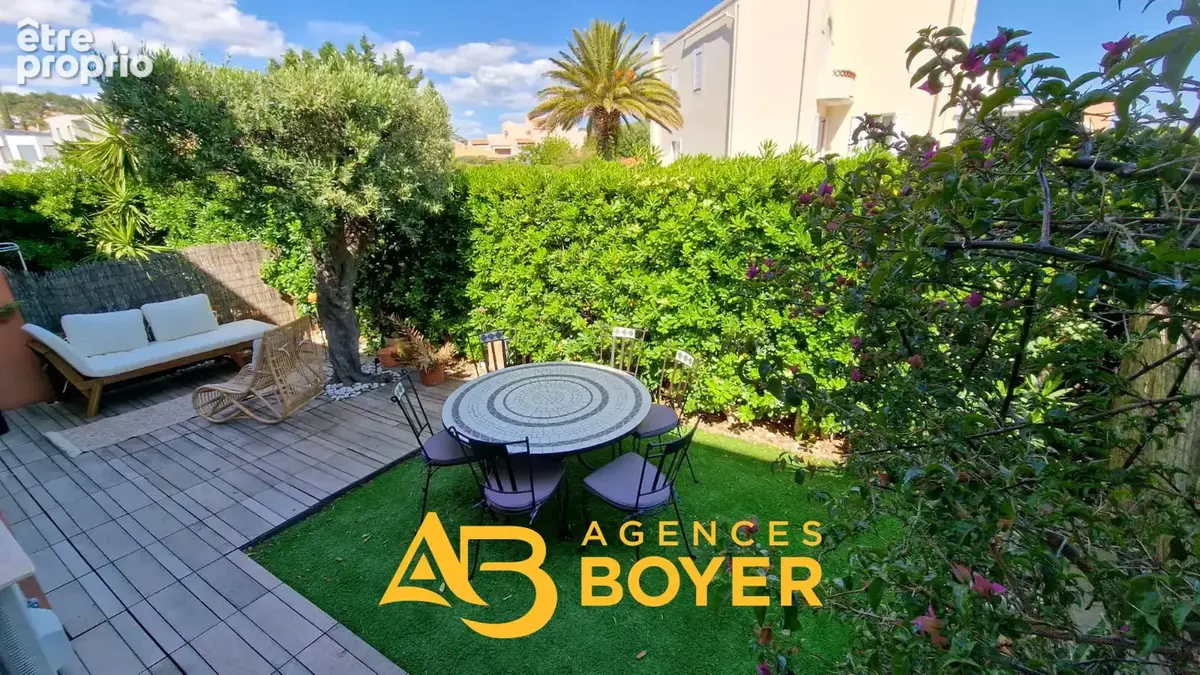 Bandol - t2 rez de jardin parking piscine - photo 4