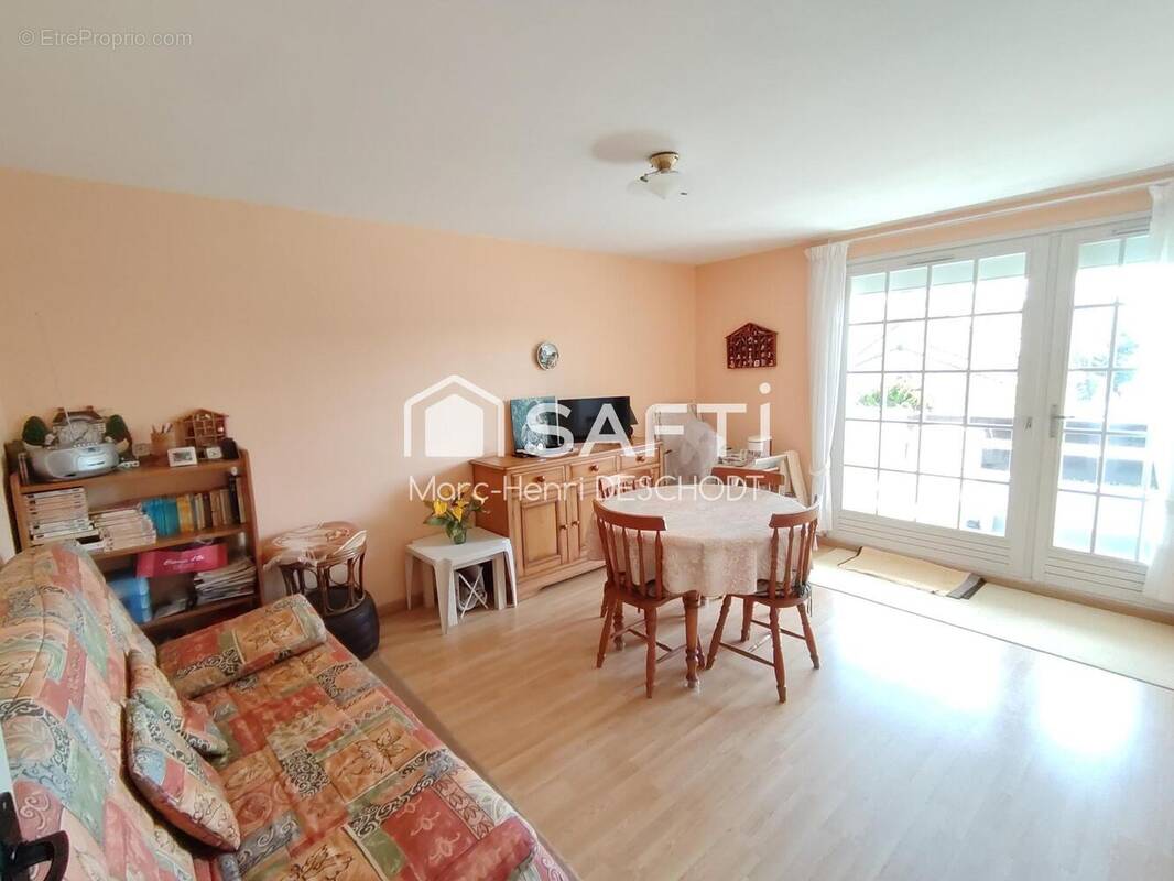 Photo 1 - Appartement à CAMIERS