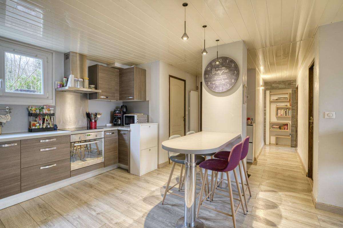 Appartement à LYON-9E