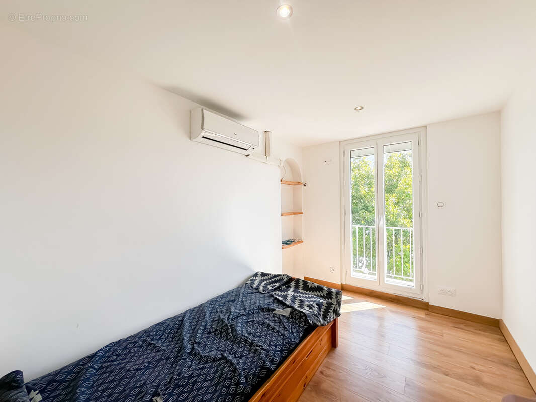 Appartement à PORT-DE-BOUC