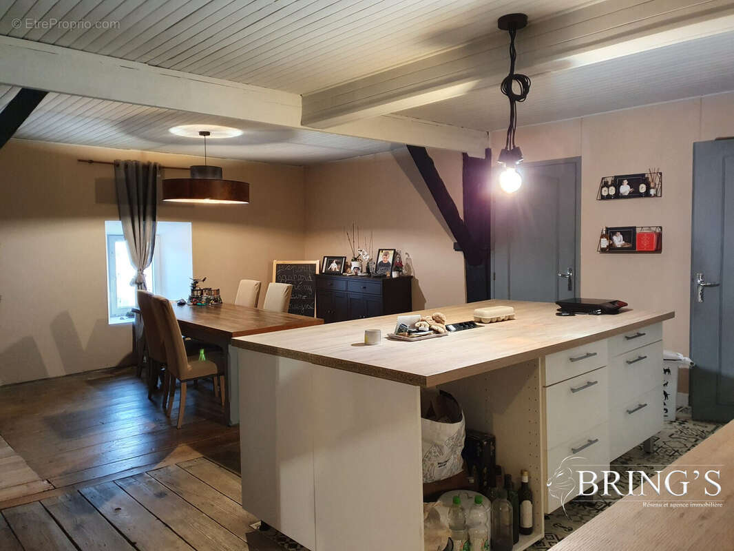 Appartement à LE VAL-D&#039;AJOL