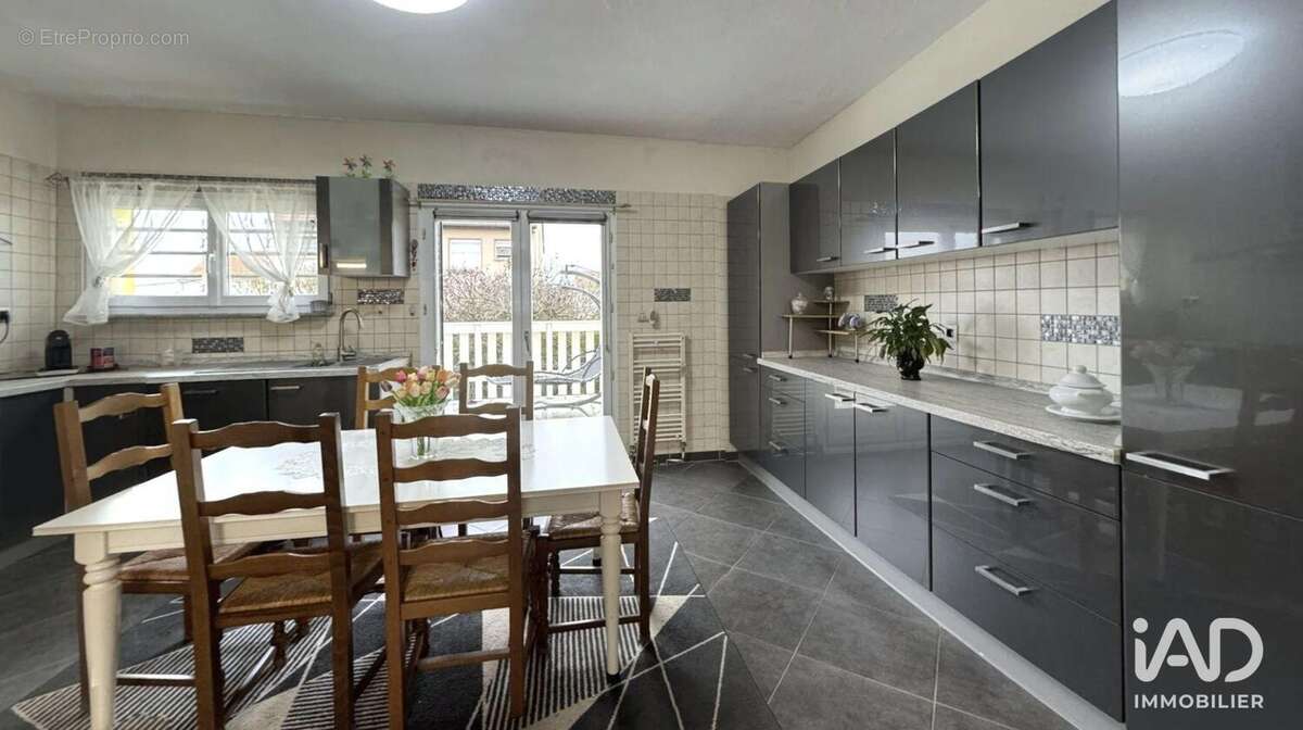 Photo 2 - Maison à MEXY