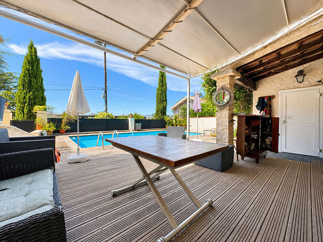Maison à MARSEILLE-10E
