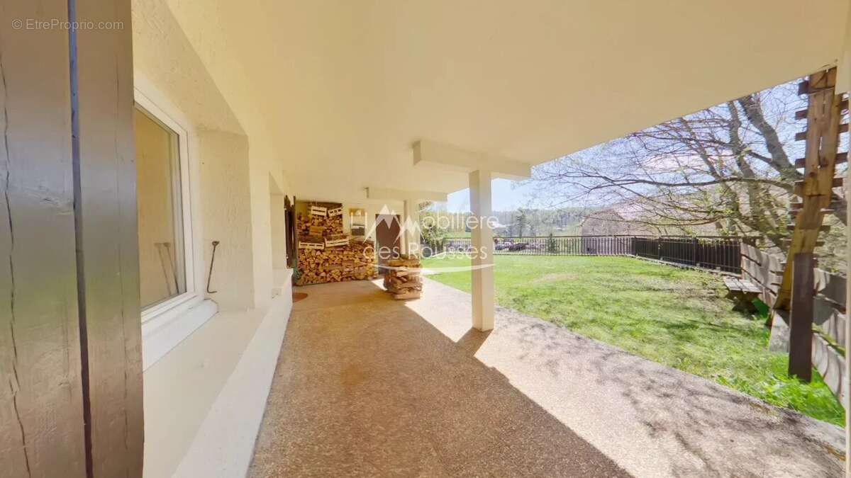 Maison à LAMOURA