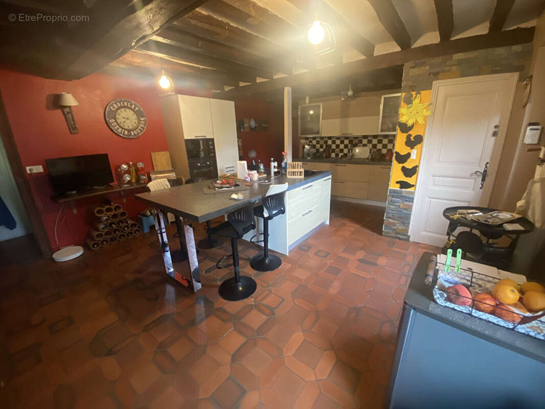 Maison en Pierre avec Dépendances proche Les Andelys - photo 3