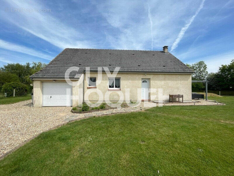 Maison à BERNAY