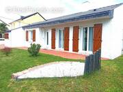 Maison à SAINT-HERBLON