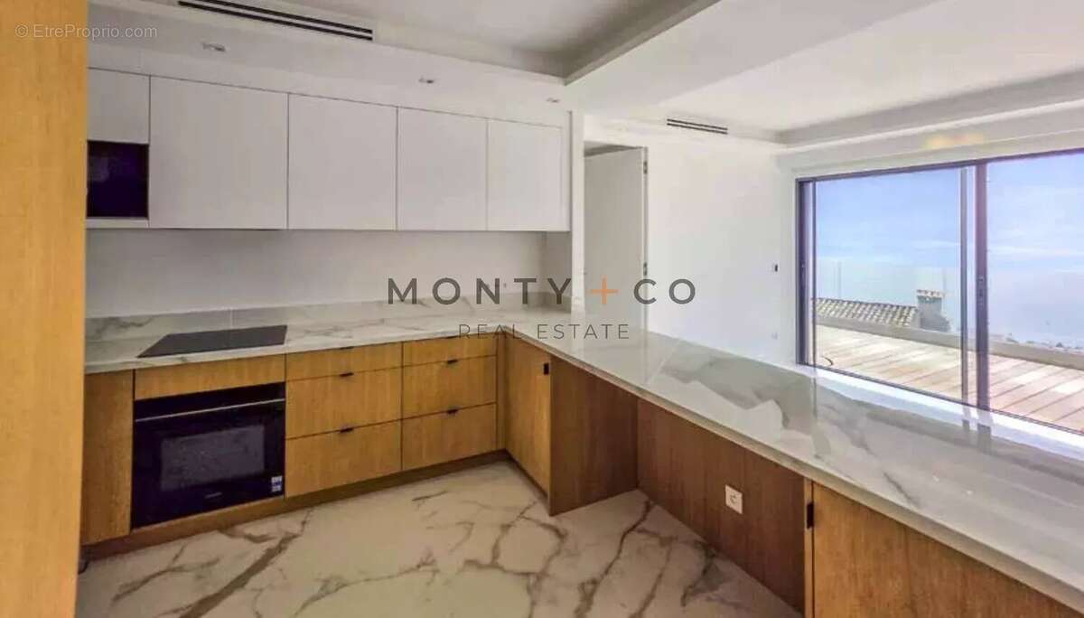 Maison à ROQUEBRUNE-CAP-MARTIN