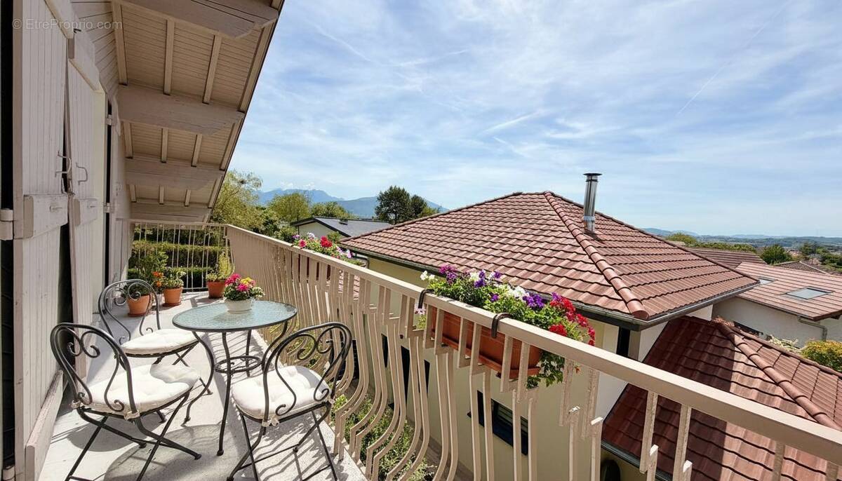 Appartement à ARGONAY