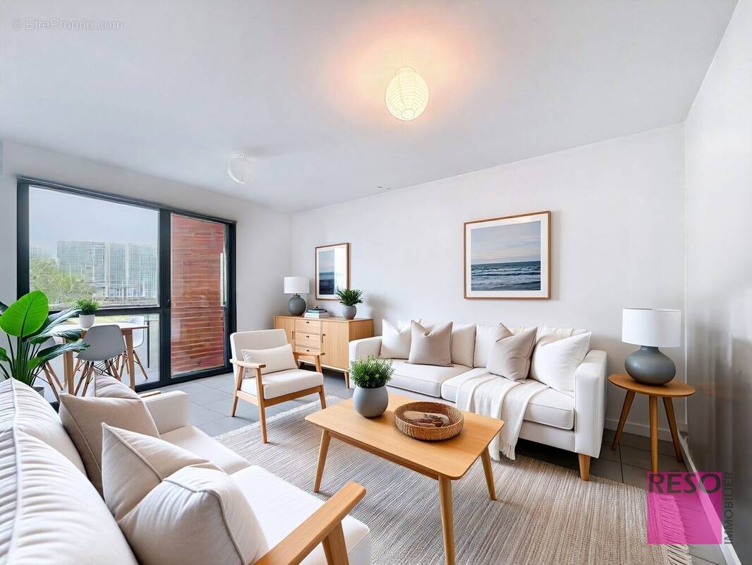 Appartement à ETREMBIERES