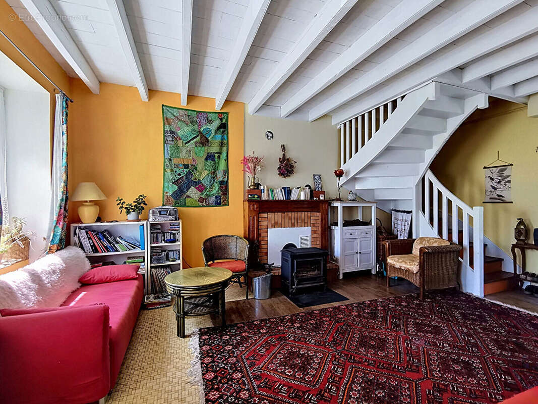 Maison à SAINT-JUST