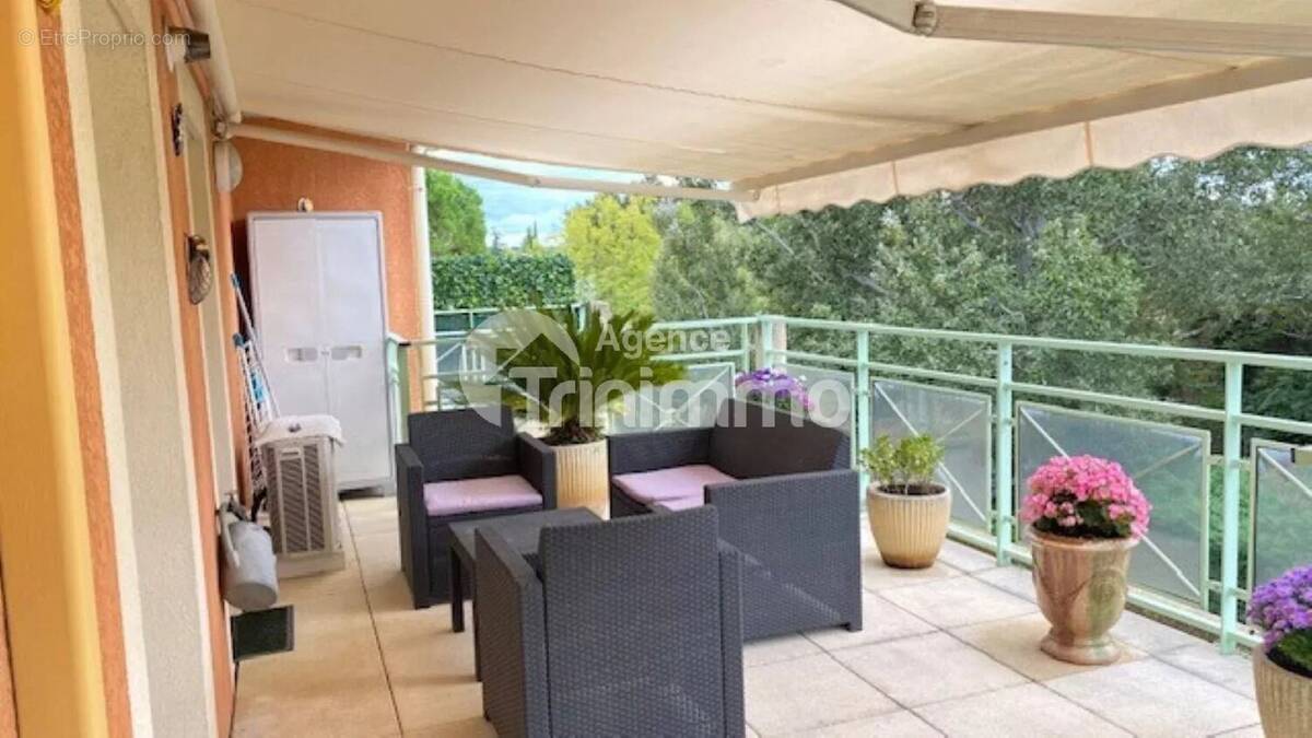 Appartement à LE PONTET