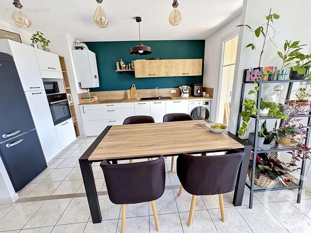 Appartement à LYON-8E