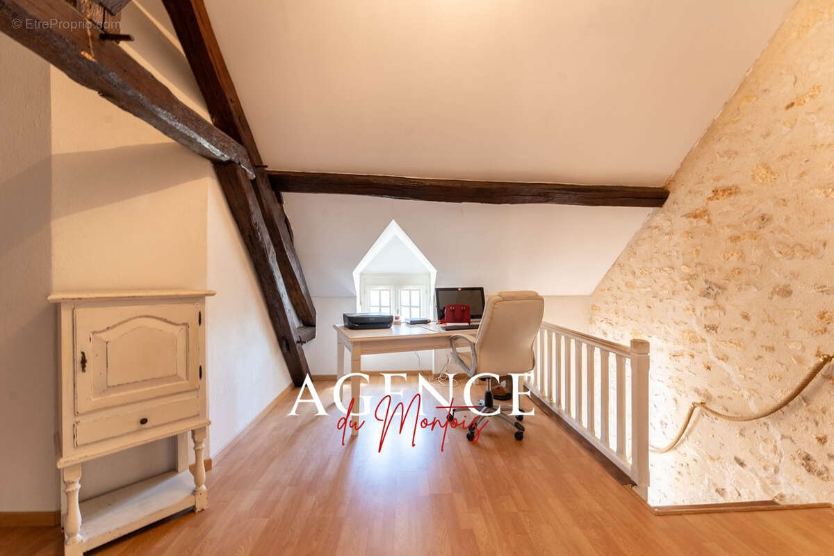 Maison à DONNEMARIE-DONTILLY