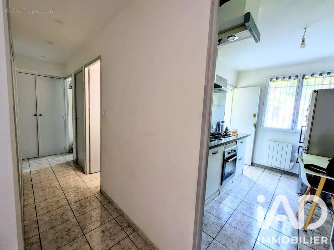 Appartement 53 m² à Aix-En-Provence  - photo 7