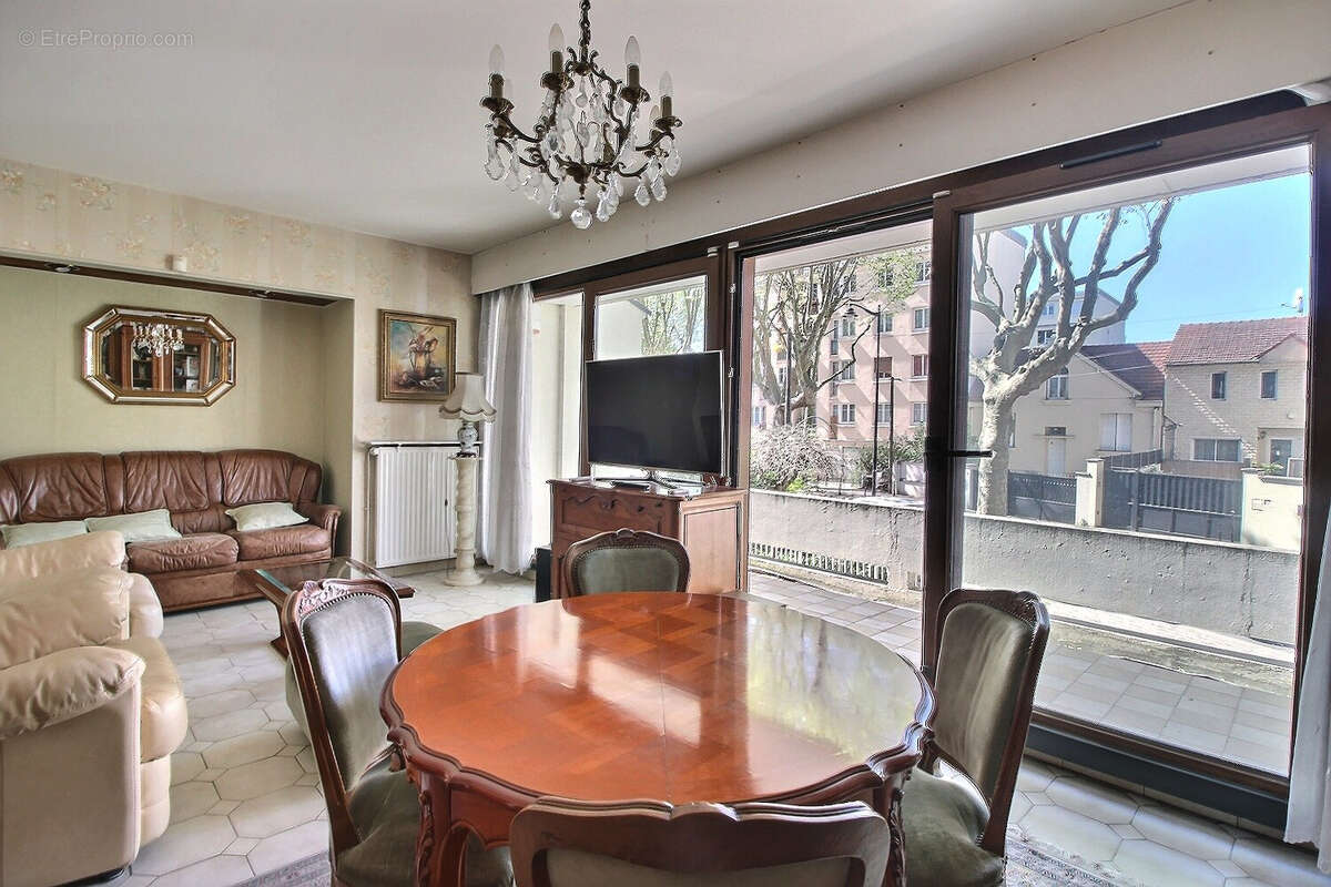 Appartement à L'ILE-SAINT-DENIS