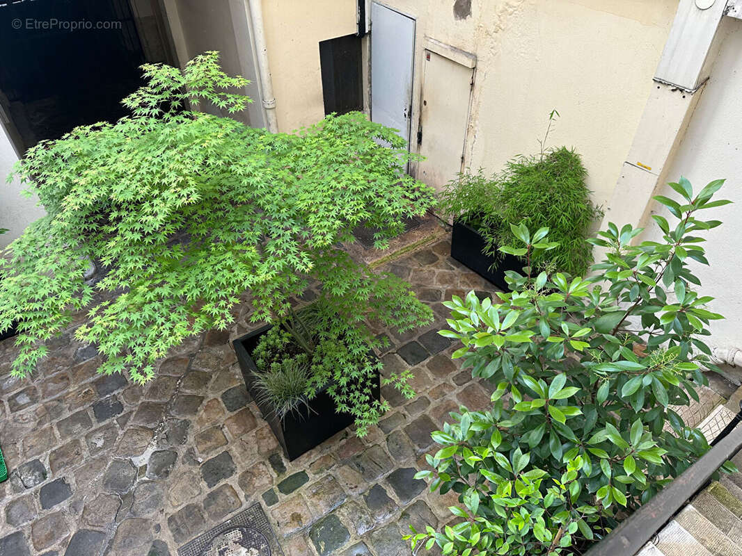 Appartement à PARIS-10E