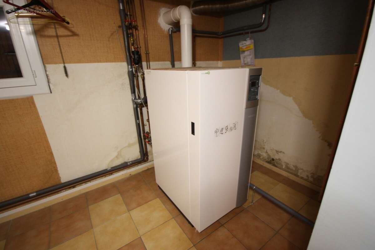 Maison à vendre 5 pièces de 135 m² sur terrain de 723 m² SAINT RAMBERT EN BUGEY (01) - photo 25