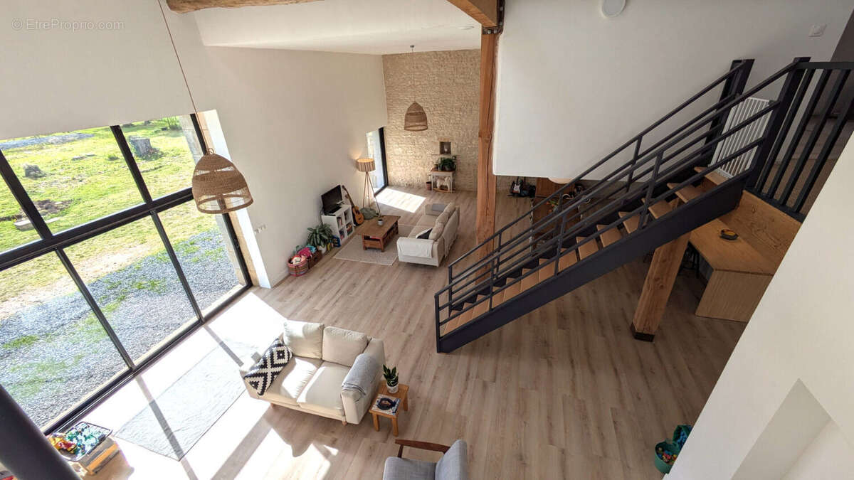 Maison à SAINT-MARTIN-L'ARS