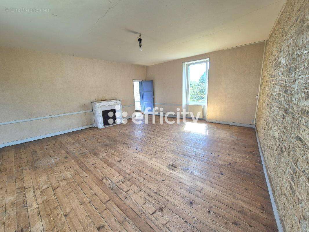 Maison 205 m² à Nonant  - photo 7
