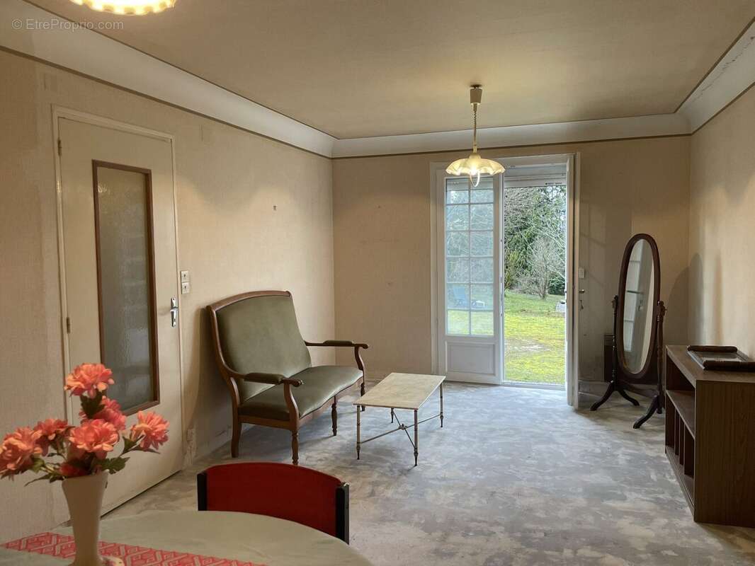 pièce d'été ou salle de jeux - Maison à BOULAZAC