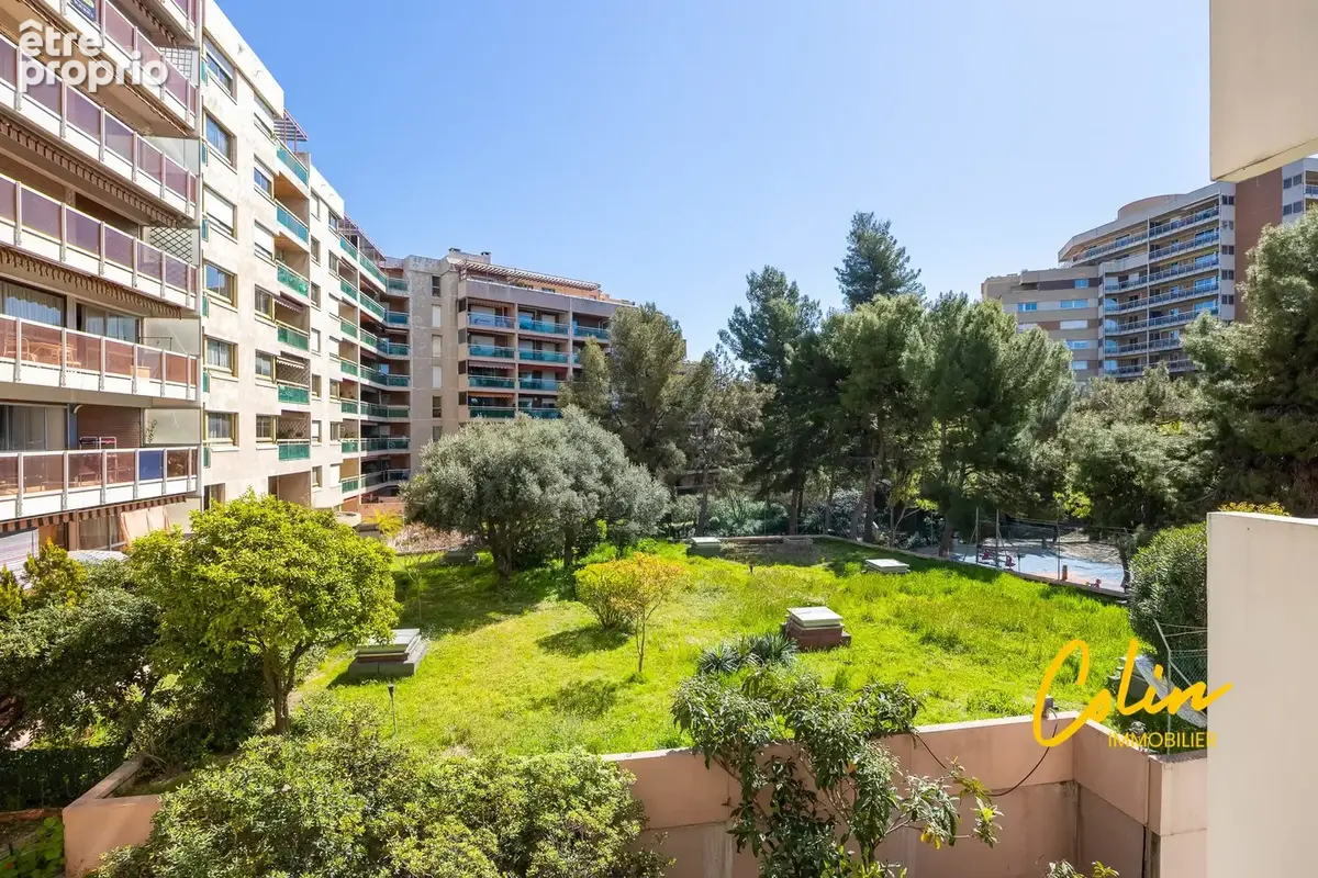 Appartement 4 pièces 87 m² à vendre à Marseille-6e (13006) - photo 5