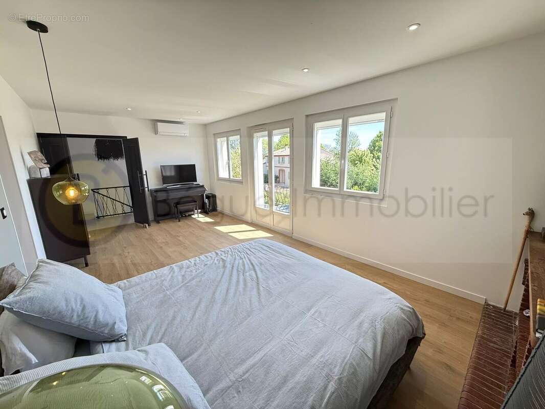 Maison à BRAX