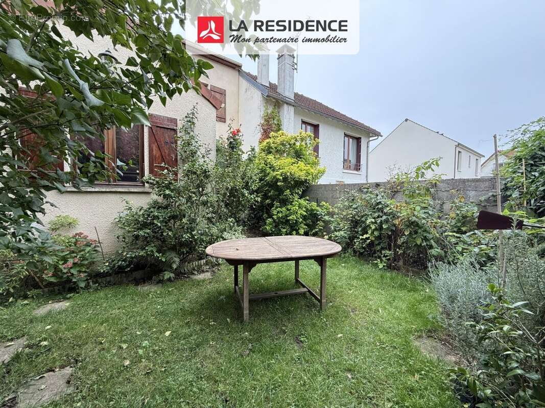 Maison à VELIZY-VILLACOUBLAY