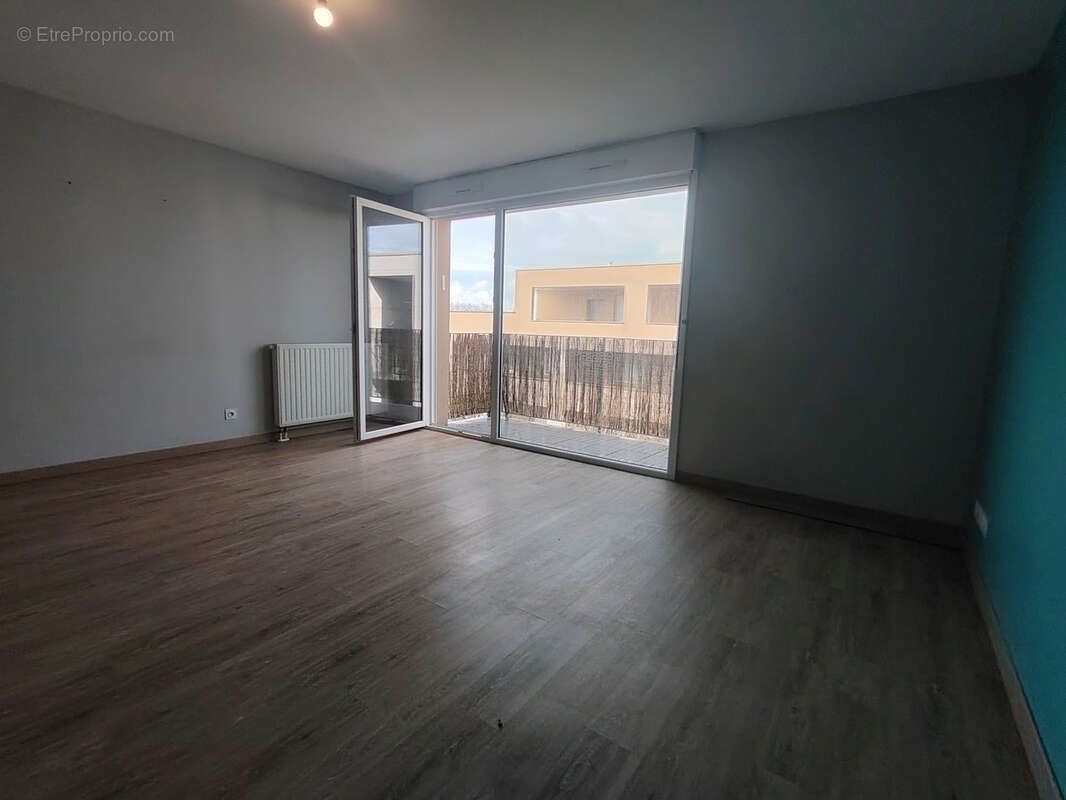 Appartement à COLOMBELLES