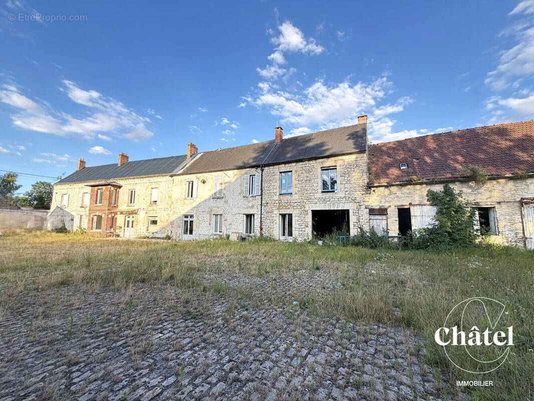 Maison à NANTEUIL-LE-HAUDOUIN
