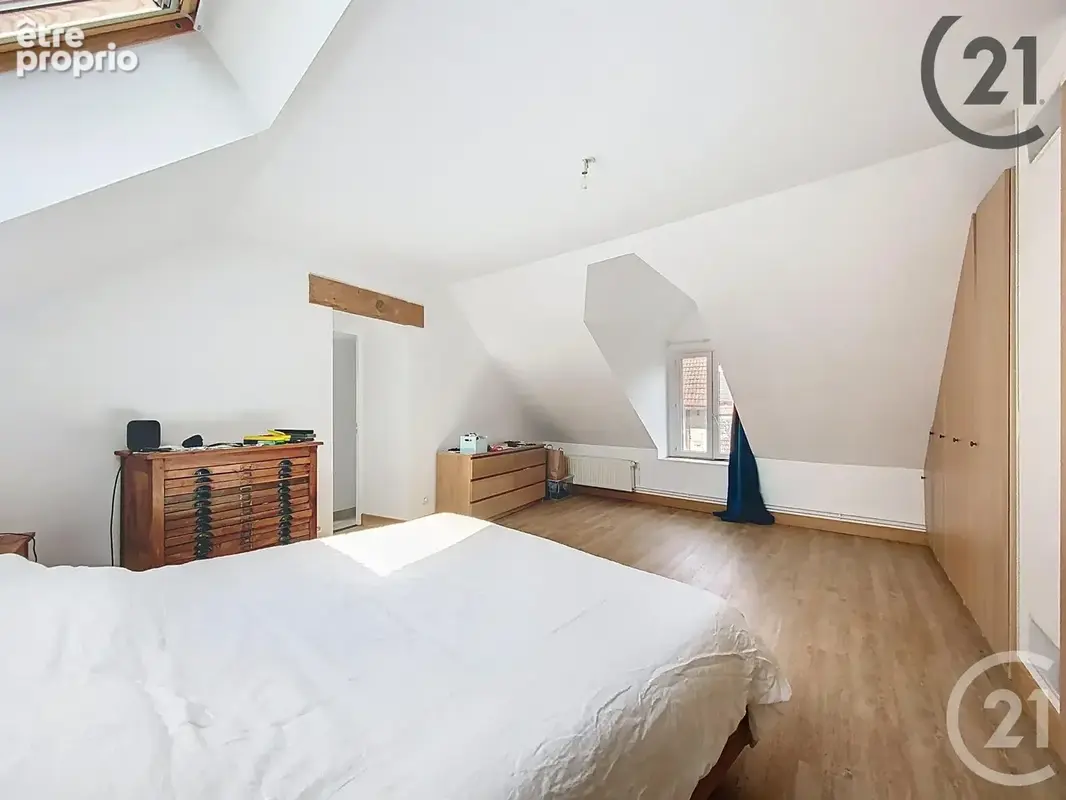 Maison 8 pièces 219 m² à vendre à Courcelles-Sapicourt (51140) - photo 12