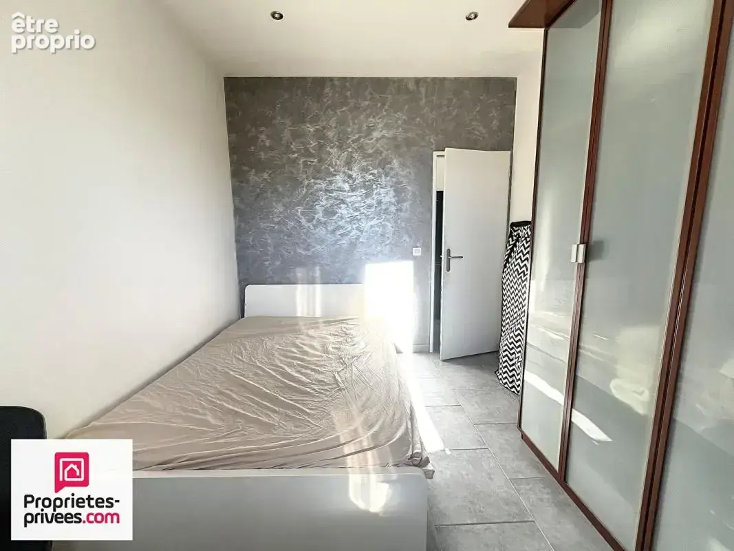 RIANS Appartement T2 loué refait à neuf Plein sud - photo 3