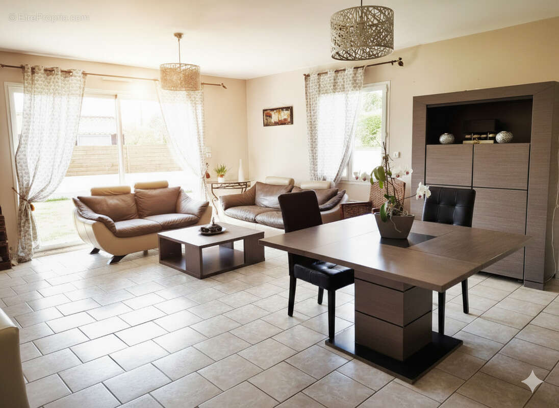 Maison à GUJAN-MESTRAS