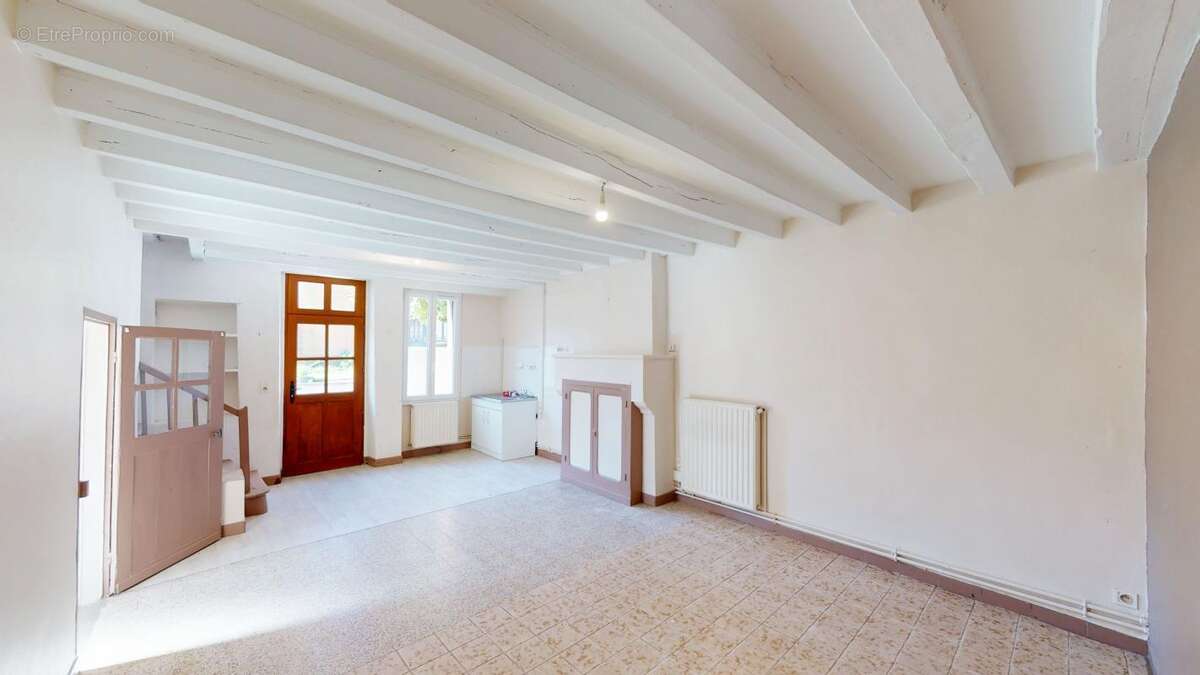 Maison à SAINT-BOUIZE