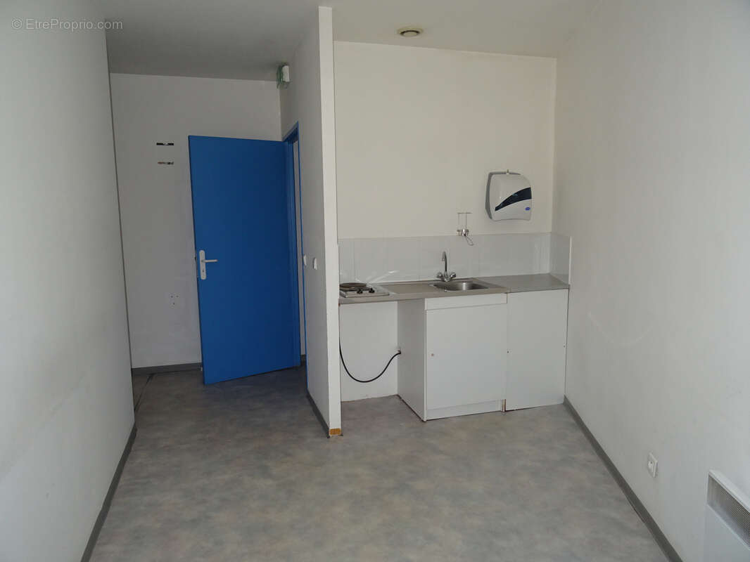 Commerce à MIRAMONT-DE-GUYENNE