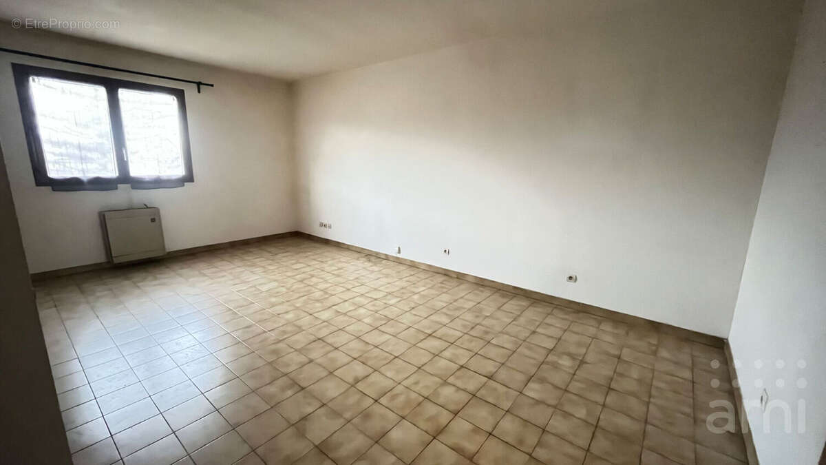 Appartement à TREMBLAY-EN-FRANCE