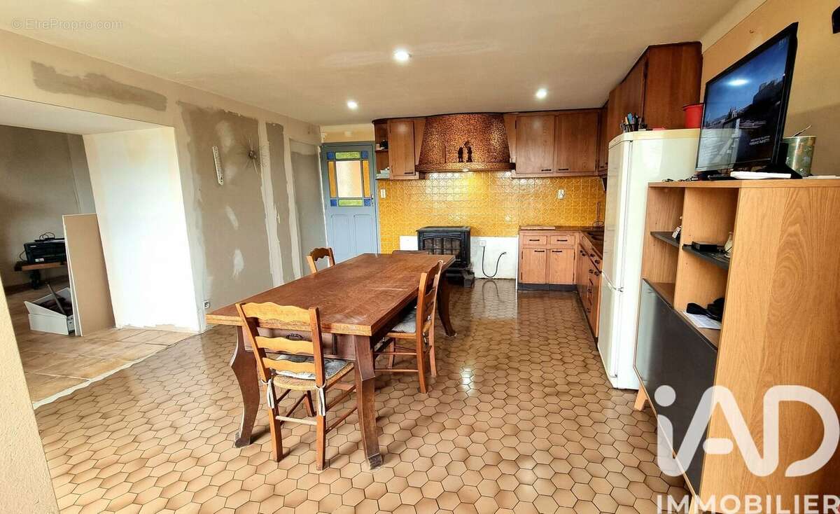 Maison 128 m² à Cadix  - photo 9