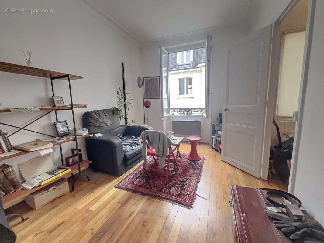Appartement à PARIS-11E
