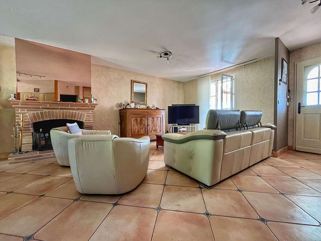 Maison à MONTRABE