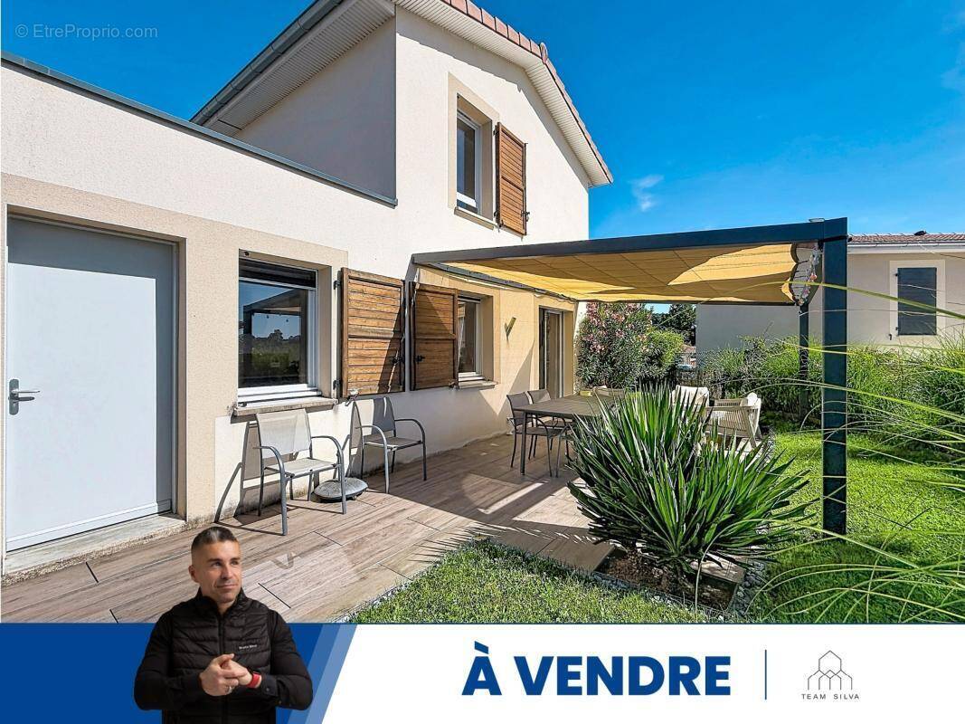 Maison à CHUZELLES