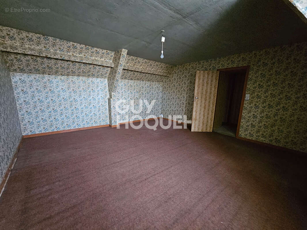 Maison à PICAUVILLE