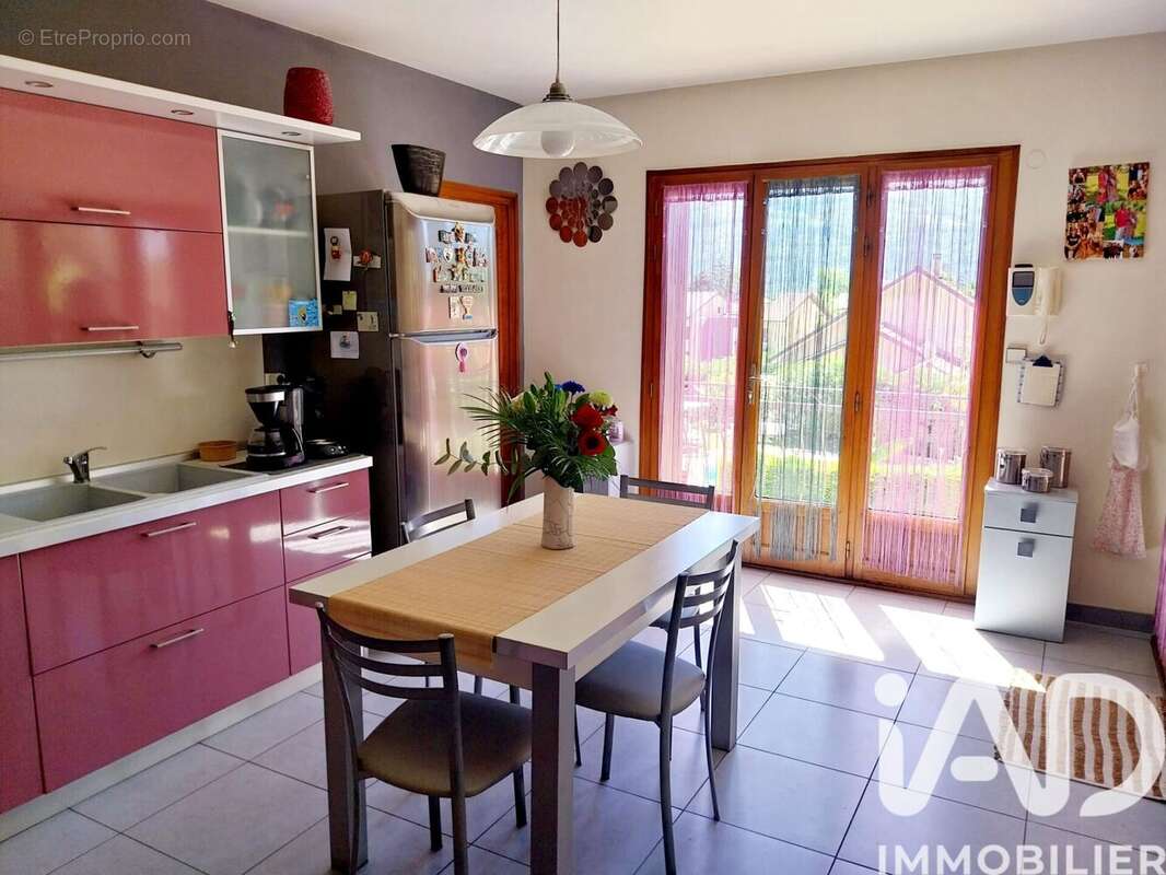 Photo 6 - Maison à LA TERRASSE