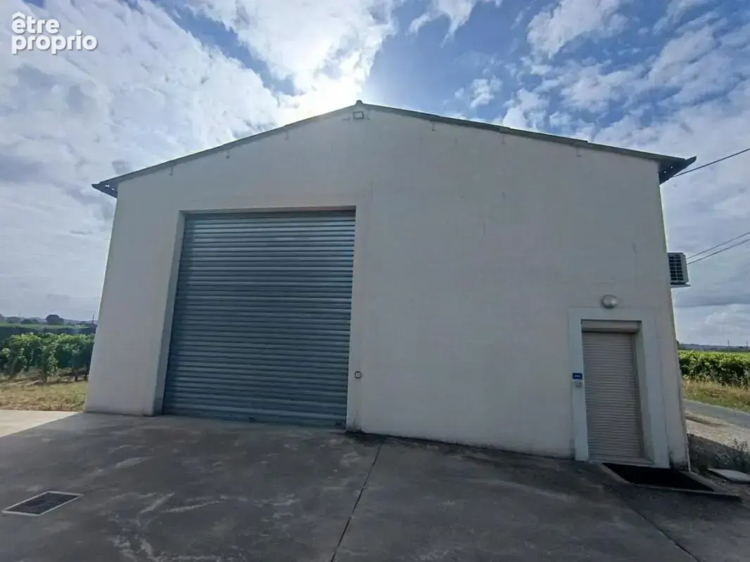 Local commercial F2 - photo 2