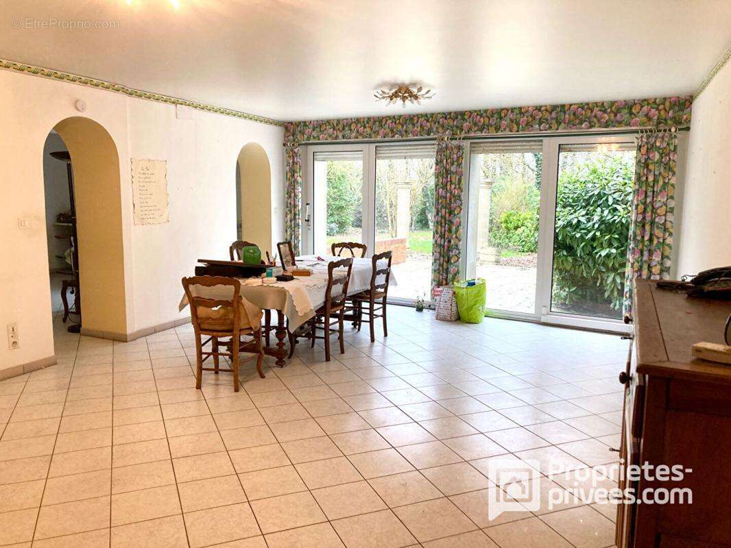 Maison à AIRE-SUR-LA-LYS