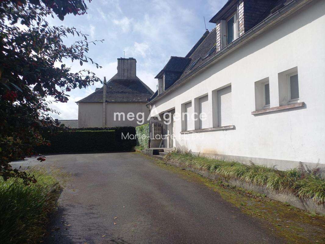 Maison à GUERLESQUIN