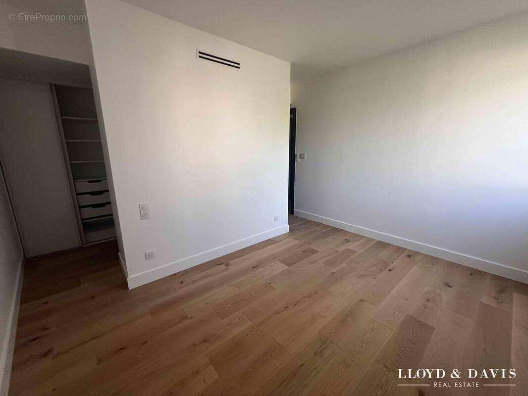 Appartement à CASTELNAU-LE-LEZ